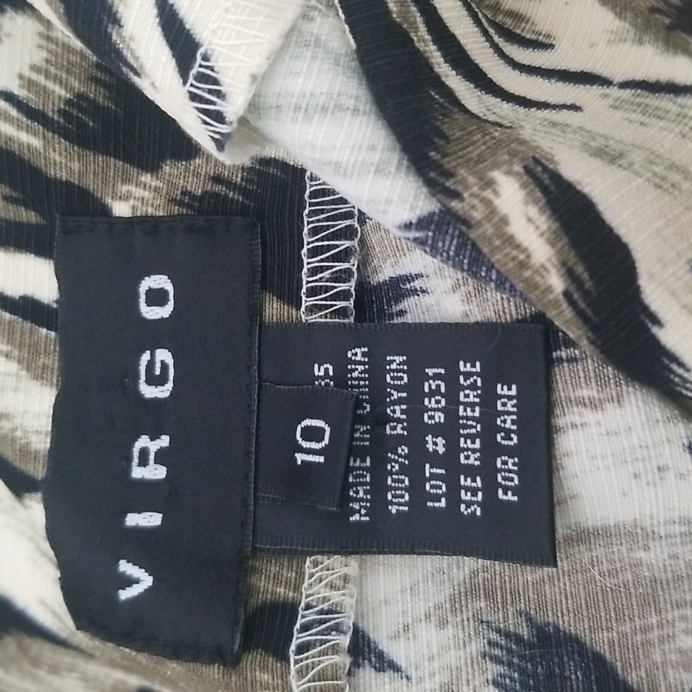 Virgo Button Front Open Back Stylish Sleeveless T… - image 4